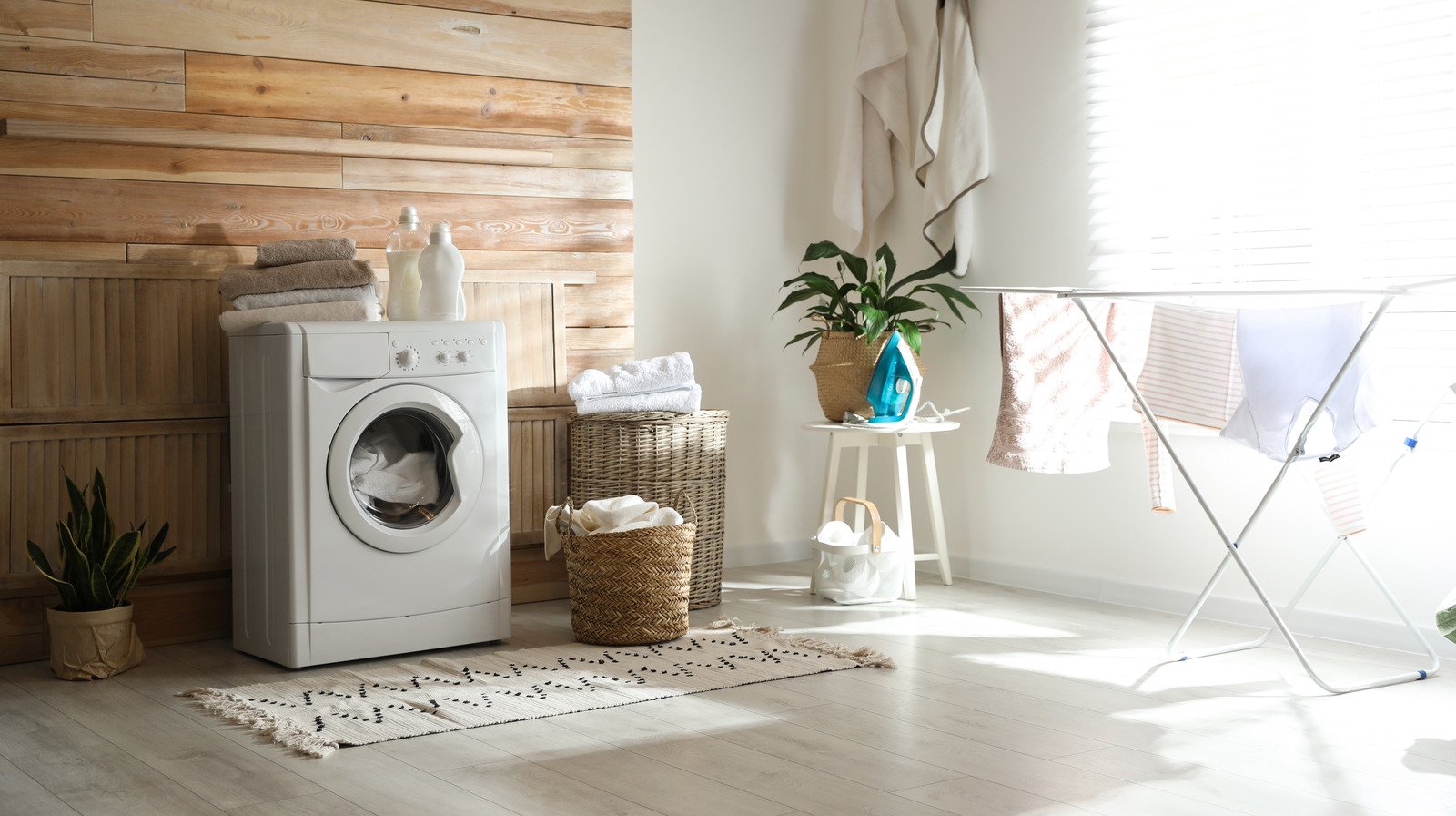 The Best Flooring For Your Laundry Room, According To An Expert