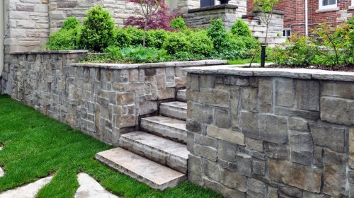 Don't Make These Landscaping Mistakes That May Actually Hurt Your Home's Value