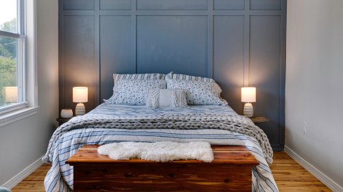 Should Your Accent Wall Be Lighter Or Darker Than The Rest Of Your Room?