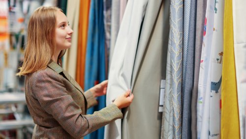 What Length Curtain Should You Use For A Sliding Glass Door?