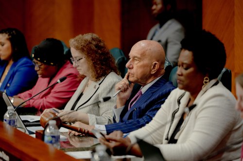 Whitmire unveils $7 billion budget plan that erases deficit, boosts public safety spending