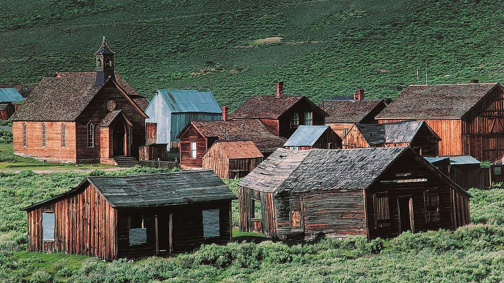 10 Eerie Abandoned Cities You Can Visit