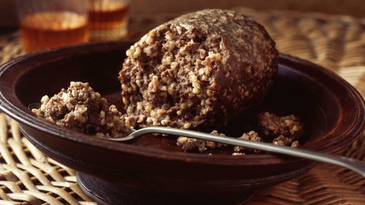 3. What's So 'Offal' About Haggis and Why's It Banned in the U.S.?