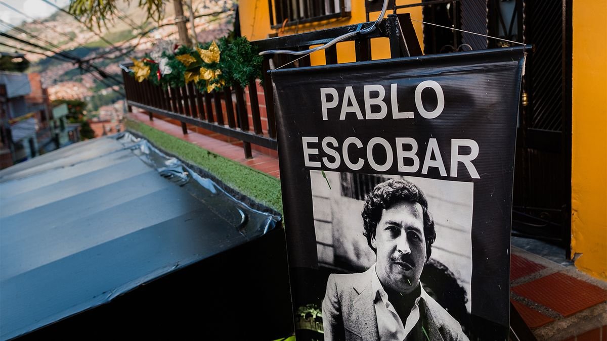 Money, Drugs and Madness: The Life and Death of Pablo Escobar