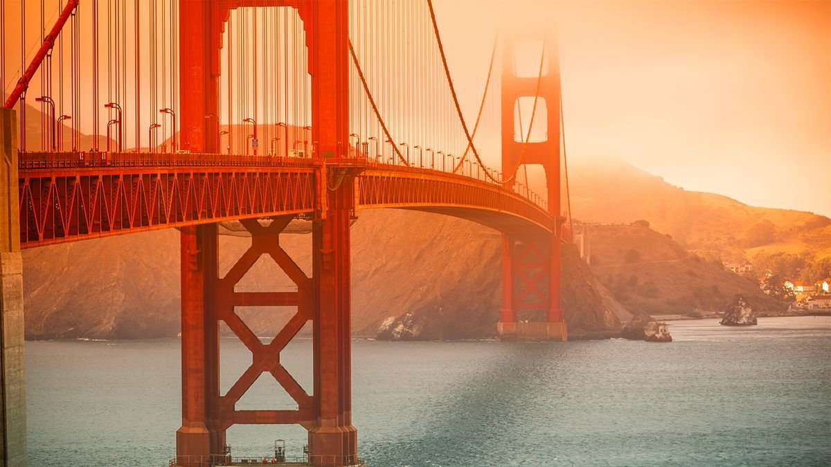How San Francisco's Golden Gate Bridge Was Built, and Why It's Not Actually Red