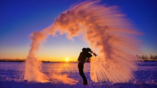 The Mpemba Effect: Does Hot Water Really Freeze Faster Than Cold Water?