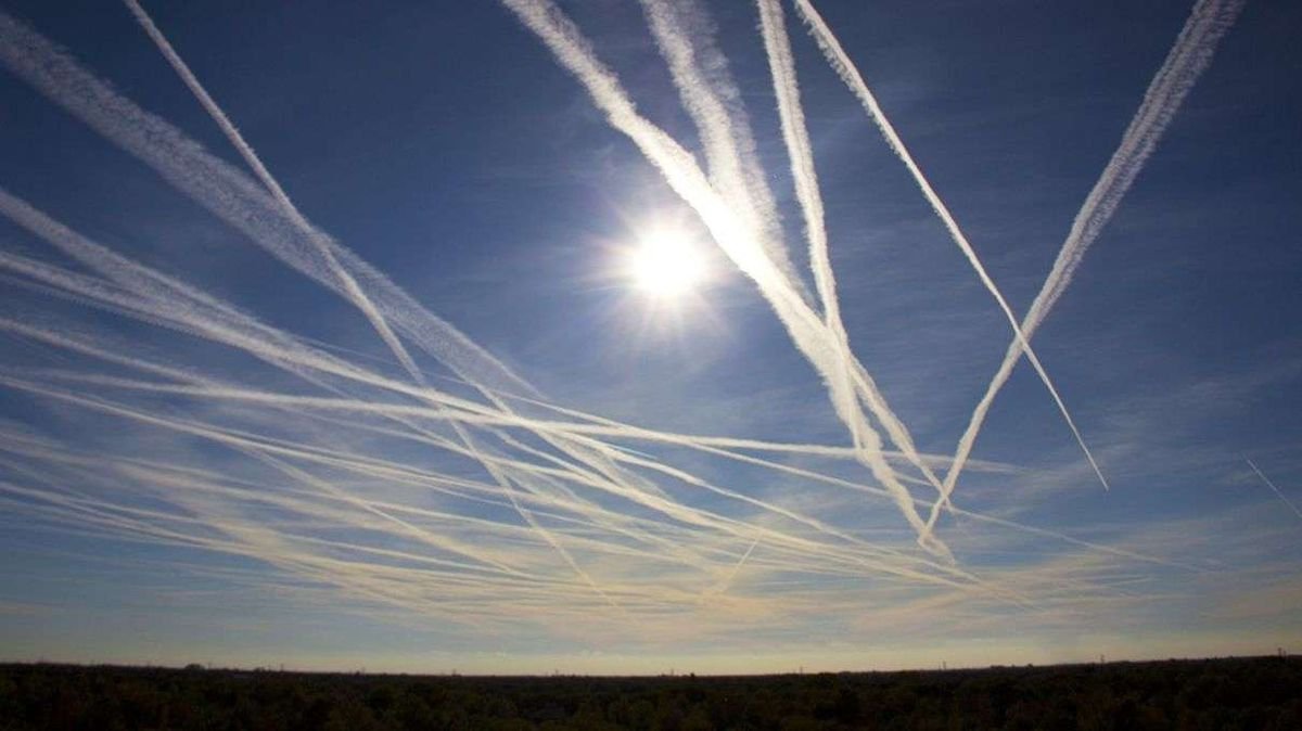 Chemtrails Can't Be Proven, Say Top Scientists — But Will That Sway Believers?
