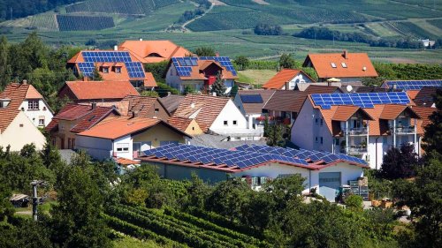 How to Run Your House Solely on Solar Power