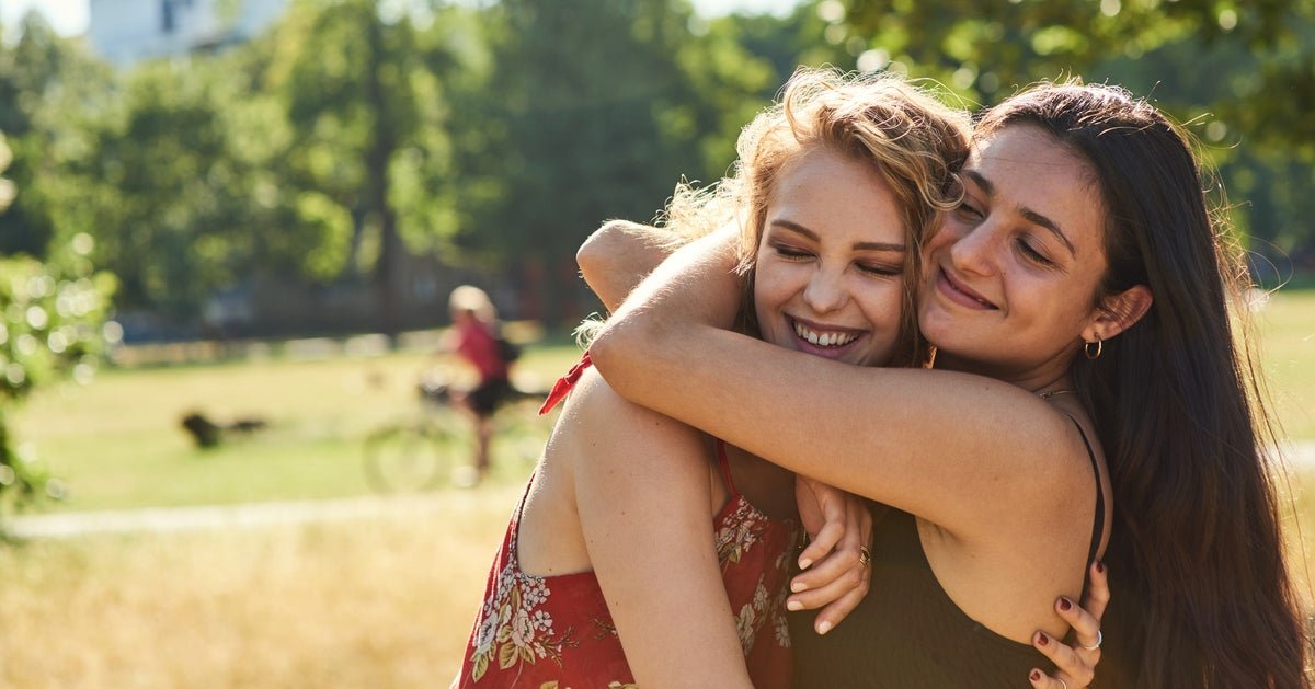 For Hug's Sake: How To Have A Proper ‘Cautious Cuddle’