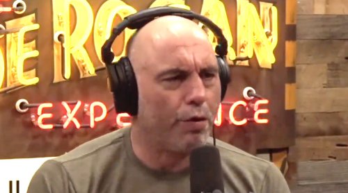 Watch Joe Rogan Realize In Real Time The Story He’s Ranting About Is Actually Fake News