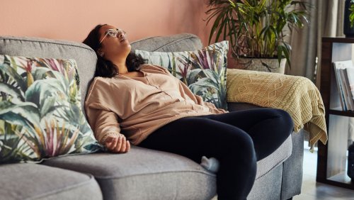 12 Ways Therapists Are Personally Coping With Covid Anxiety (Again)
