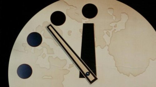 El Reloj del Fin del Mundo alcanza su punto más cercano al apocalipsis impulsado por... Trump