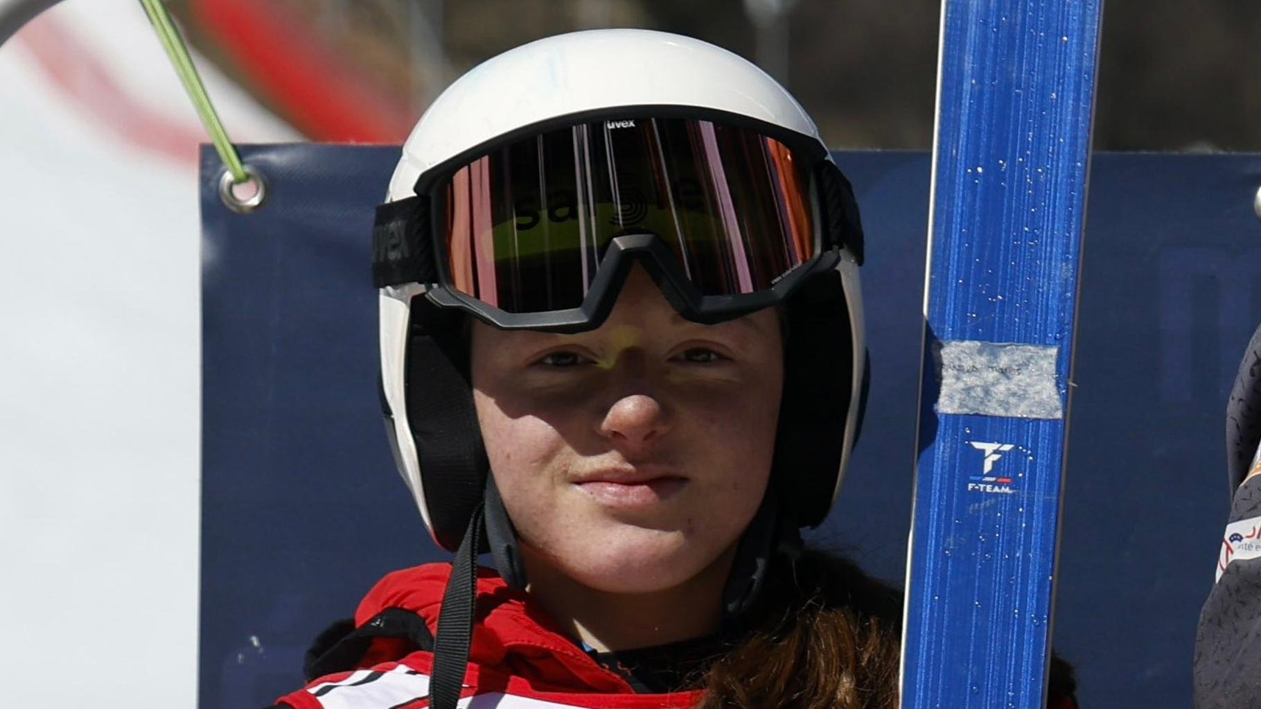 Margot Simond, jeune espoir du ski français, décède à 18 ans lors d’un entraînement en Savoie