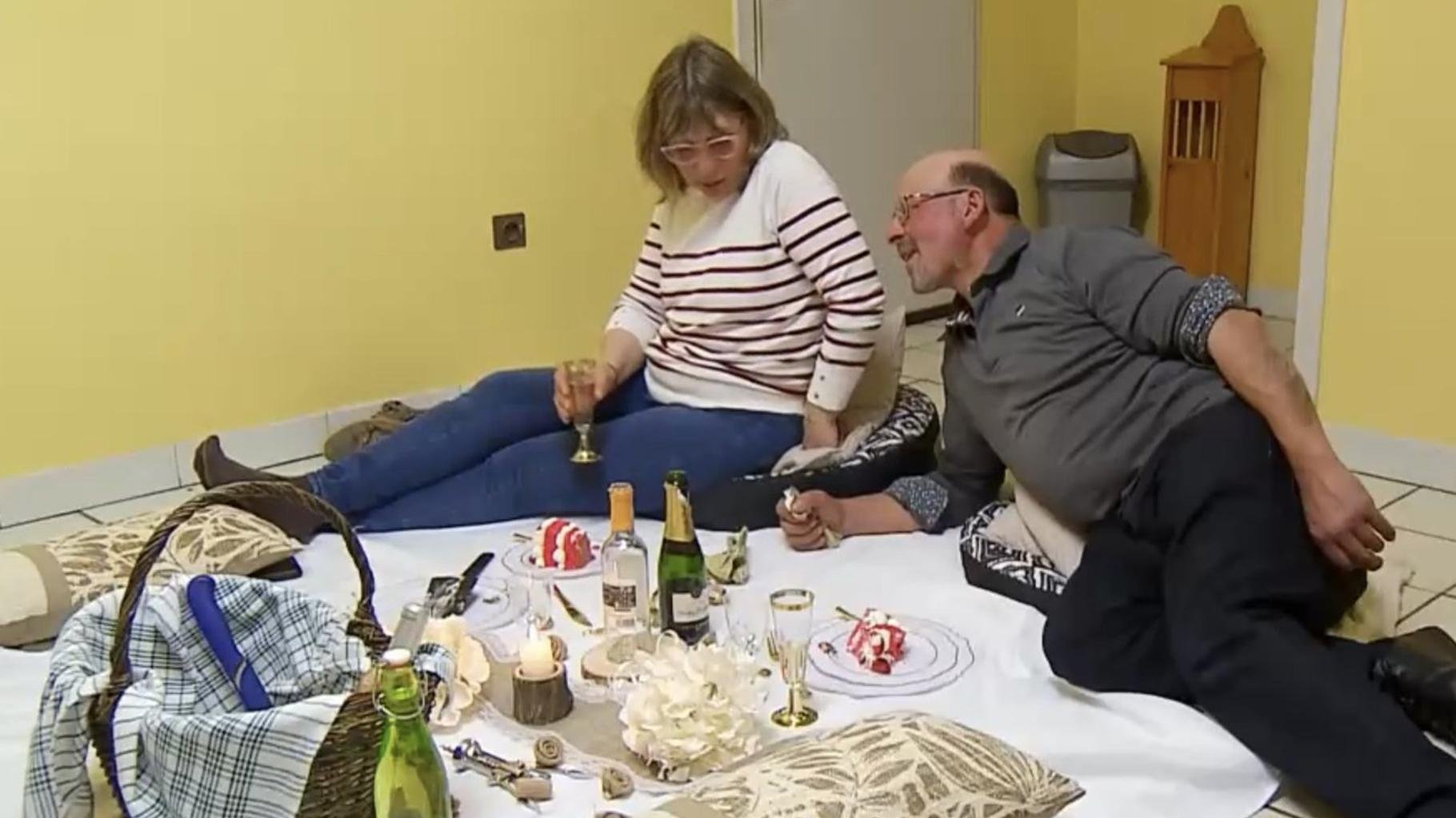 Dans « L’Amour est dans le pré », ce « pique-nique salon » insolite amuse et inspire les téléspectateurs