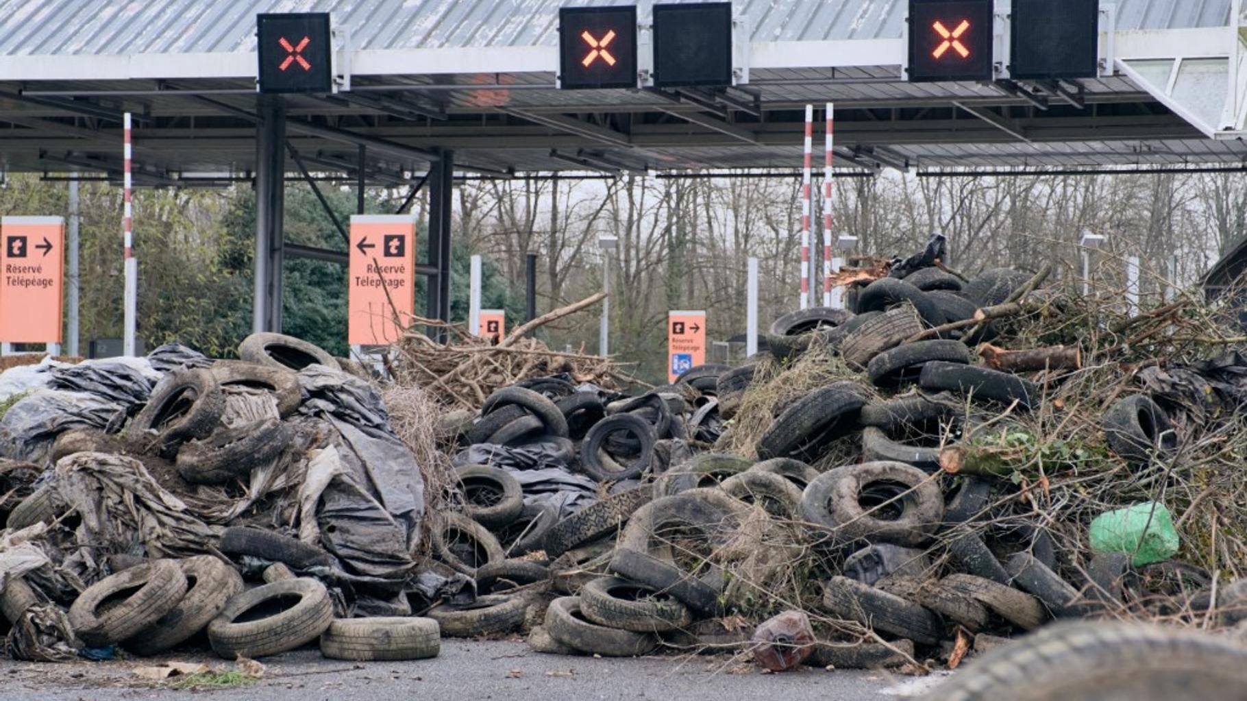 Colère des agriculteurs : voici les autoroutes où les blocages se poursuivent ce dimanche