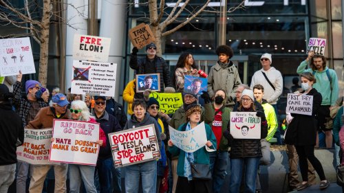 Le mouvement « Tesla Takedown » prépare une action massive, malgré les menaces de Donald Trump