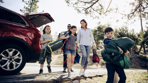 Pour pouvoir se reposer en vacances avec trois enfants, ces parents inventent la « règle des 30/30 »