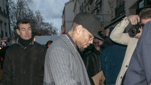 Chris Brown inculpé au Royaume-Uni accusé d’avoir agressé un producteur avec une bouteille