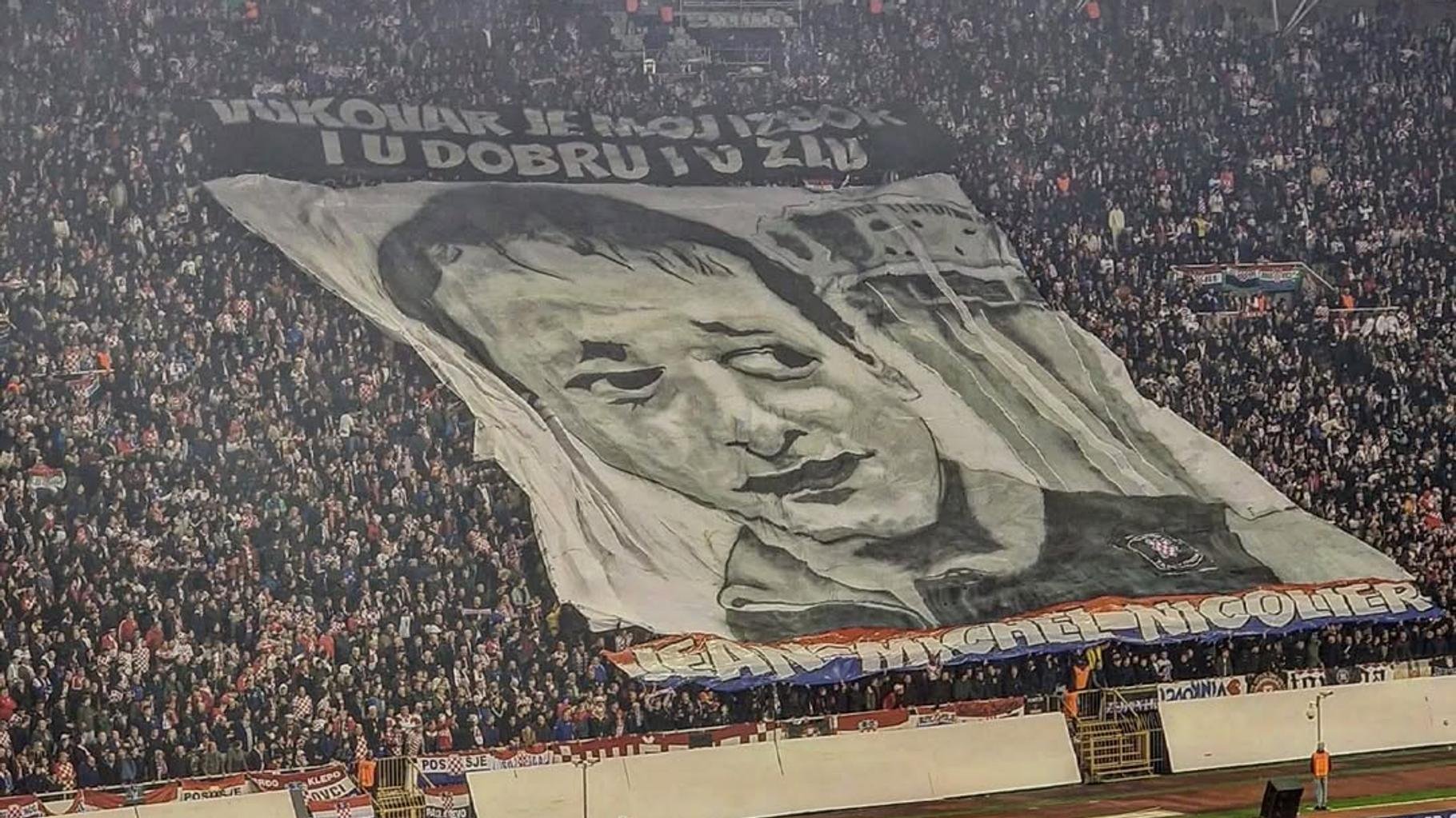 Croatie-France : qui est Jean-Michel Nicolier dont le portrait s’est affiché dans les tribunes