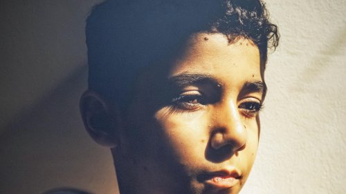 Cette photo, lauréate du World Press Photo 2025, illustre la violence du conflit à Gaza