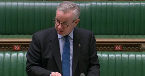 Ban 'selfish' people refusing Covid vaccine from events, says Gove