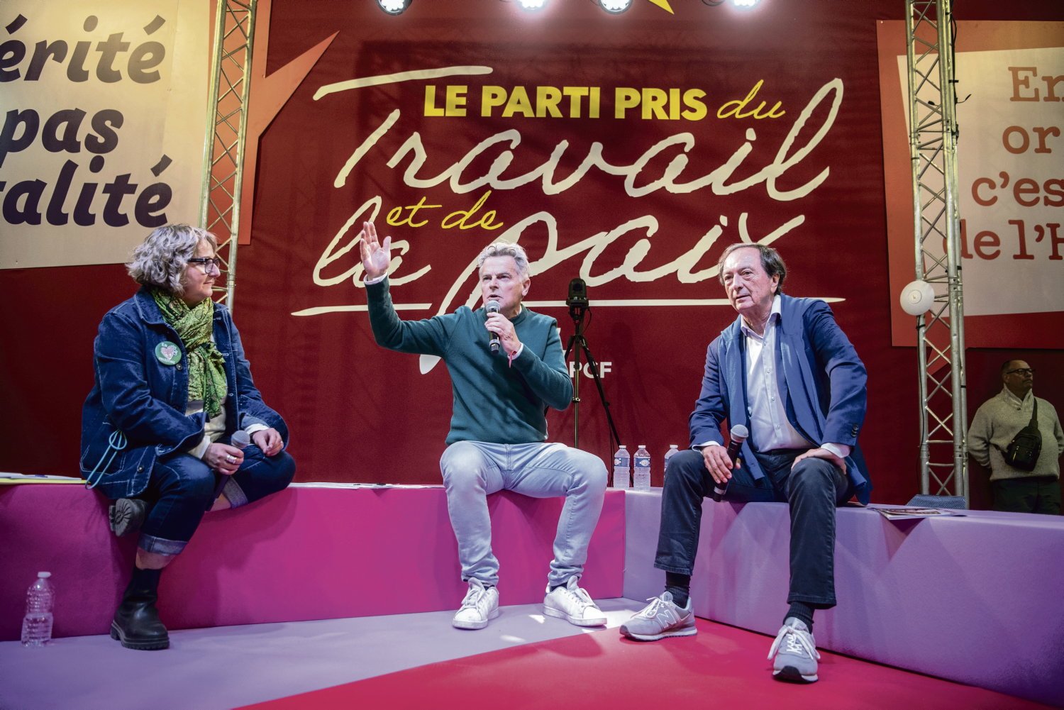 « Tu gagnes en France, tu payes en France » : quand Fabien Roussel et Michel-Édouard Leclerc débattent vie chère, impôts des plus riches et marges