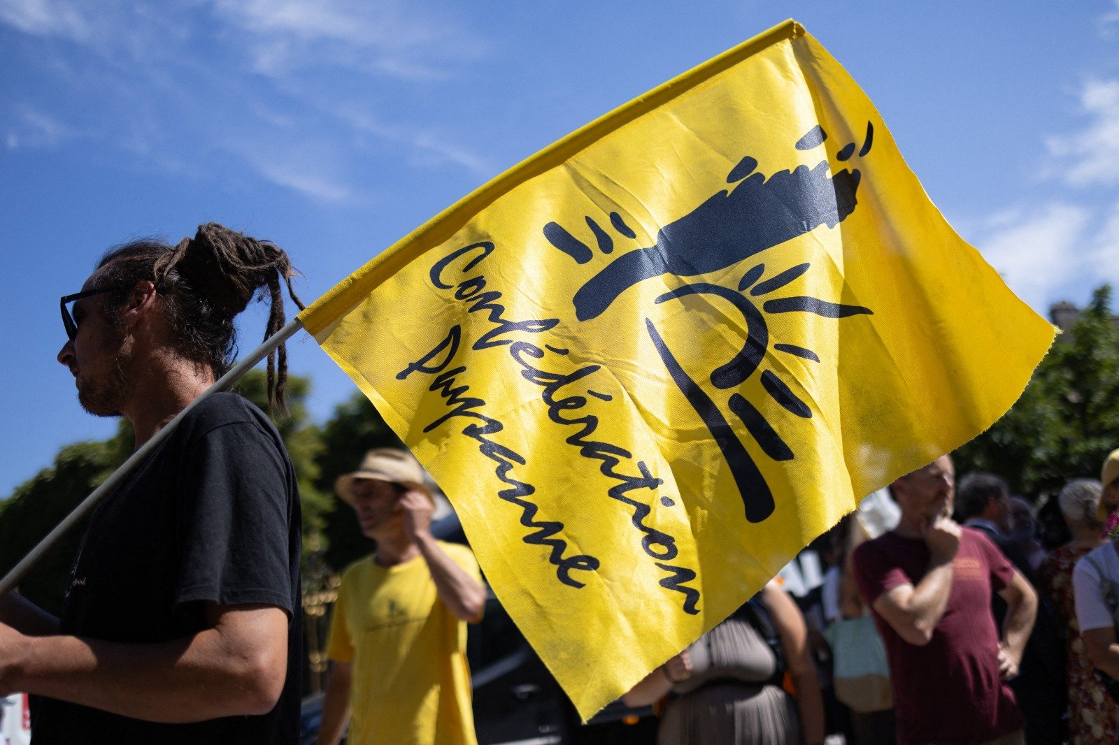 « Nous pourrons peser sur l’économie si besoin » : face à une ministre qui « campe sur ses positions », les éleveurs poursuivent leur mobilisation