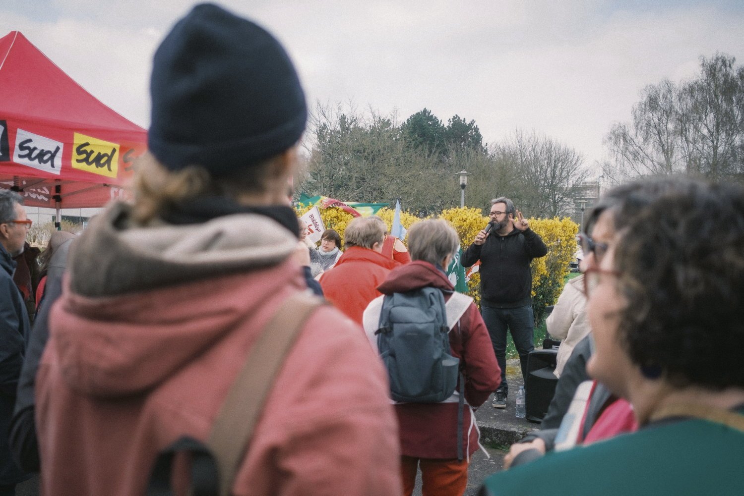 C'est l'équivalent de la suppression de 5 000 postes dans l'Éducation nationale : les lycées agricoles en guerre contre les coupes budgétaires