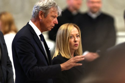 Comment l’Italie et le Danemark avancent leurs pions pour restreindre le droit d'asile en Europe