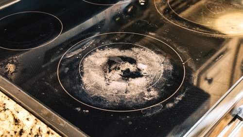 Stovetop cleaning hacks to try out in your home