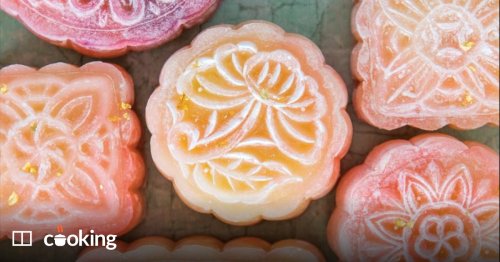 Snowy mooncakes with salted egg custard recipe - easier than you think