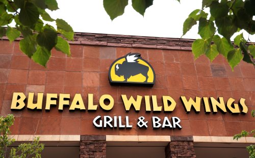 Man Suing Buffalo Wild Wings Over Claims Of Deceptive Marketing Flipboard