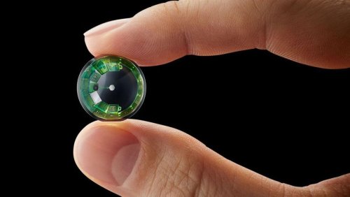 Looking Through Mojo Vision’s Newest AR Contact Lens