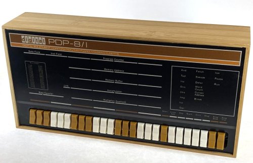 10 Gifts For Retrocomputing Fans