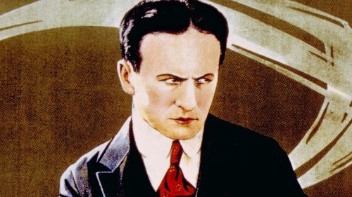 4 Ways Popular Magician Houdini Inspired Superheroes