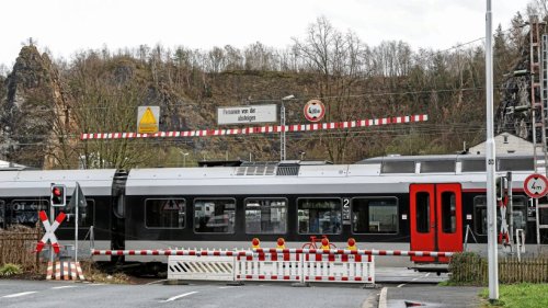 Letmathe: Bahnübergang Gennaer Straße für Kfz gesperrt