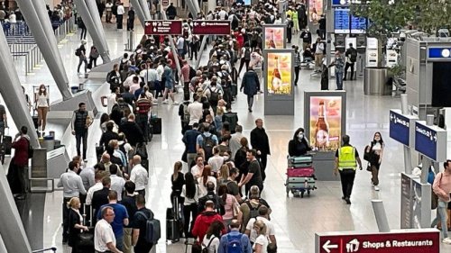 Chaos am Flughafen: Schärferer Ton gegen Bundespolizei
