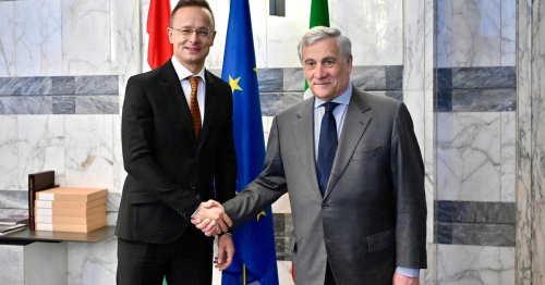 Il ministro degli Esteri ungherese: "Interferenze dall'italia, Salis sia punita". Tajani: "Rispettare i diritti"