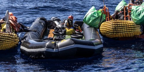 Almeno 60 migranti partiti dalla Libia sono morti durante il viaggio nel Mediterraneo, secondo la testimonianza di 25 sopravvissuti - Il Post