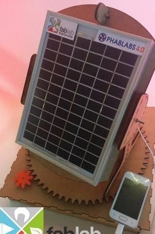 Héliostat panneau solaire + chargeur gadget