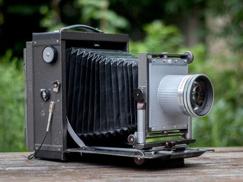 Video: Shooting wet plate portraits with affordable large format camera equipment