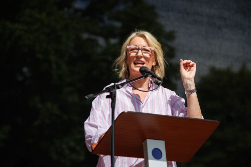 Streit um Ramadan: Jutta Ditfurth nennt TV-Komikerin rechtsradikal
