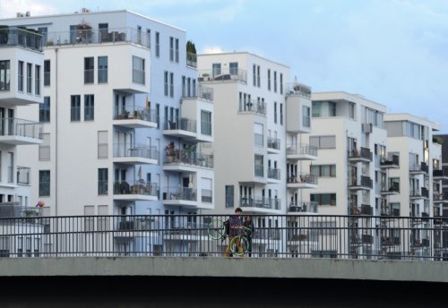 Druck auf Wohnungsmarkt: Mieten steigen schneller, besonders in Berlin