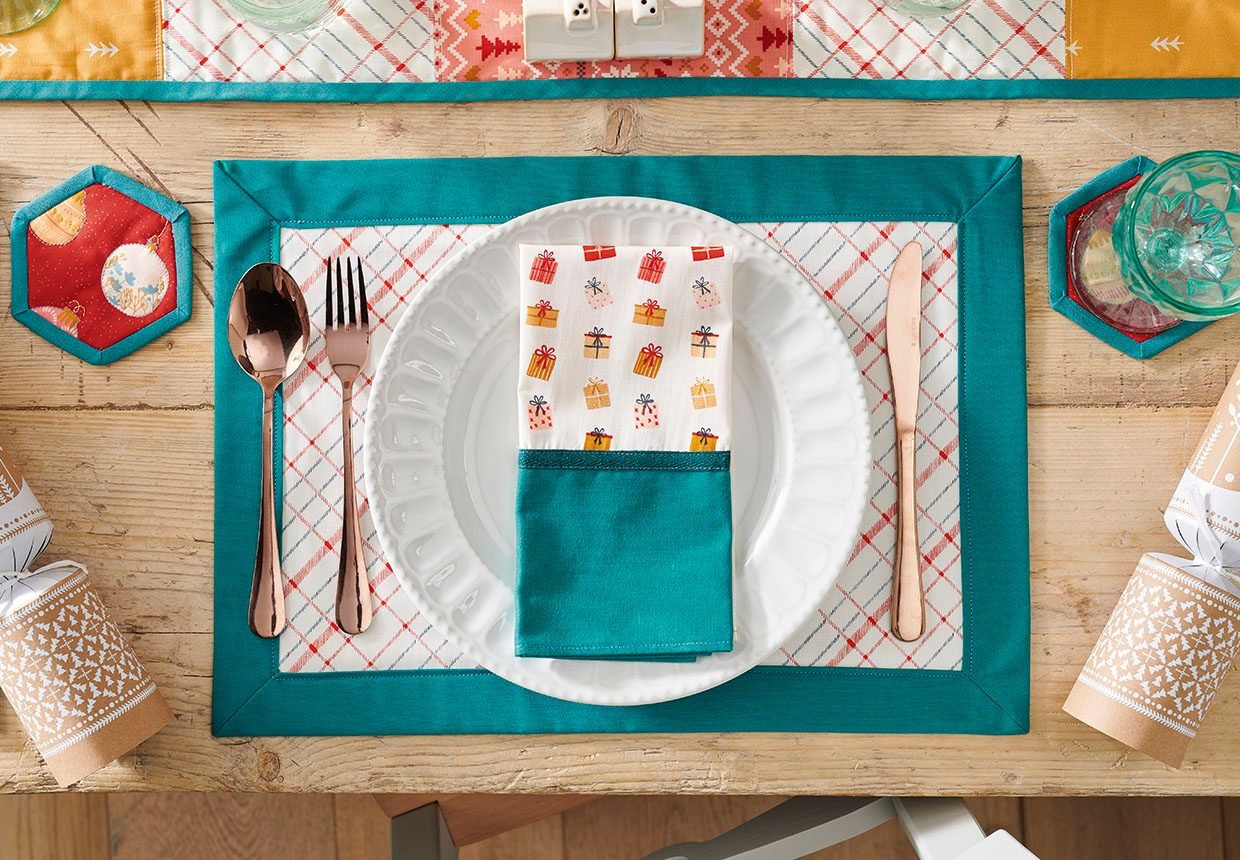 Easy DIY placemats to sew for your festive table
