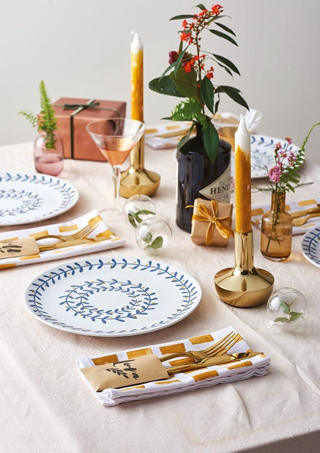 DIY New Year table decorations