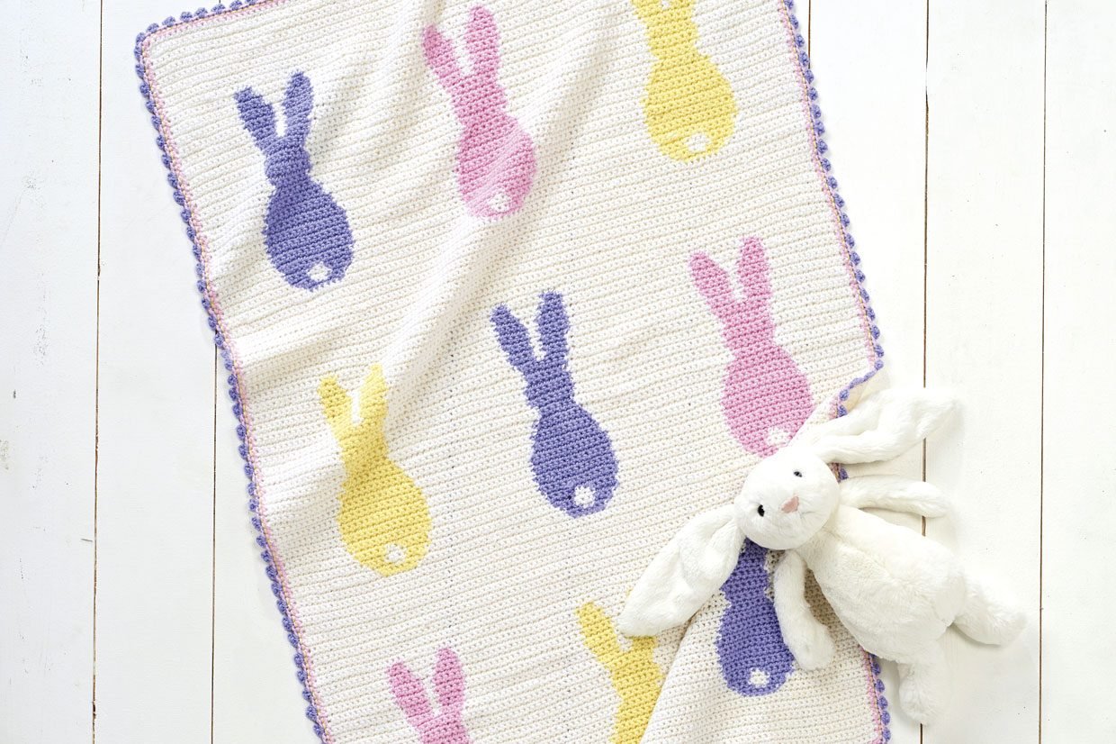 Free Easter bunny crochet baby blanket pattern