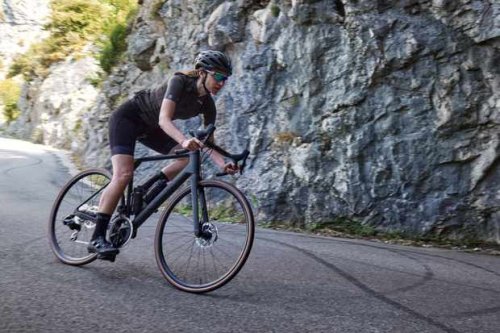 Canyon revamps Endurace with 35mm tyre clearance and top tube mounts