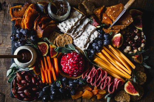 Expert Tips for a Festive Thanksgiving Charcuterie Board