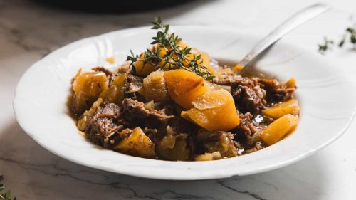 15 Nostalgic Dinners Grandma Always Made with a Smile