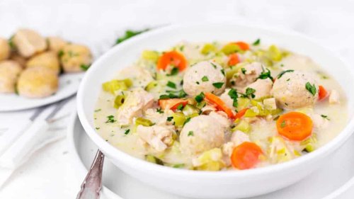 26 Old-School Comfort Foods Grandma Made Without Measuring and You’ve Craved Ever Since